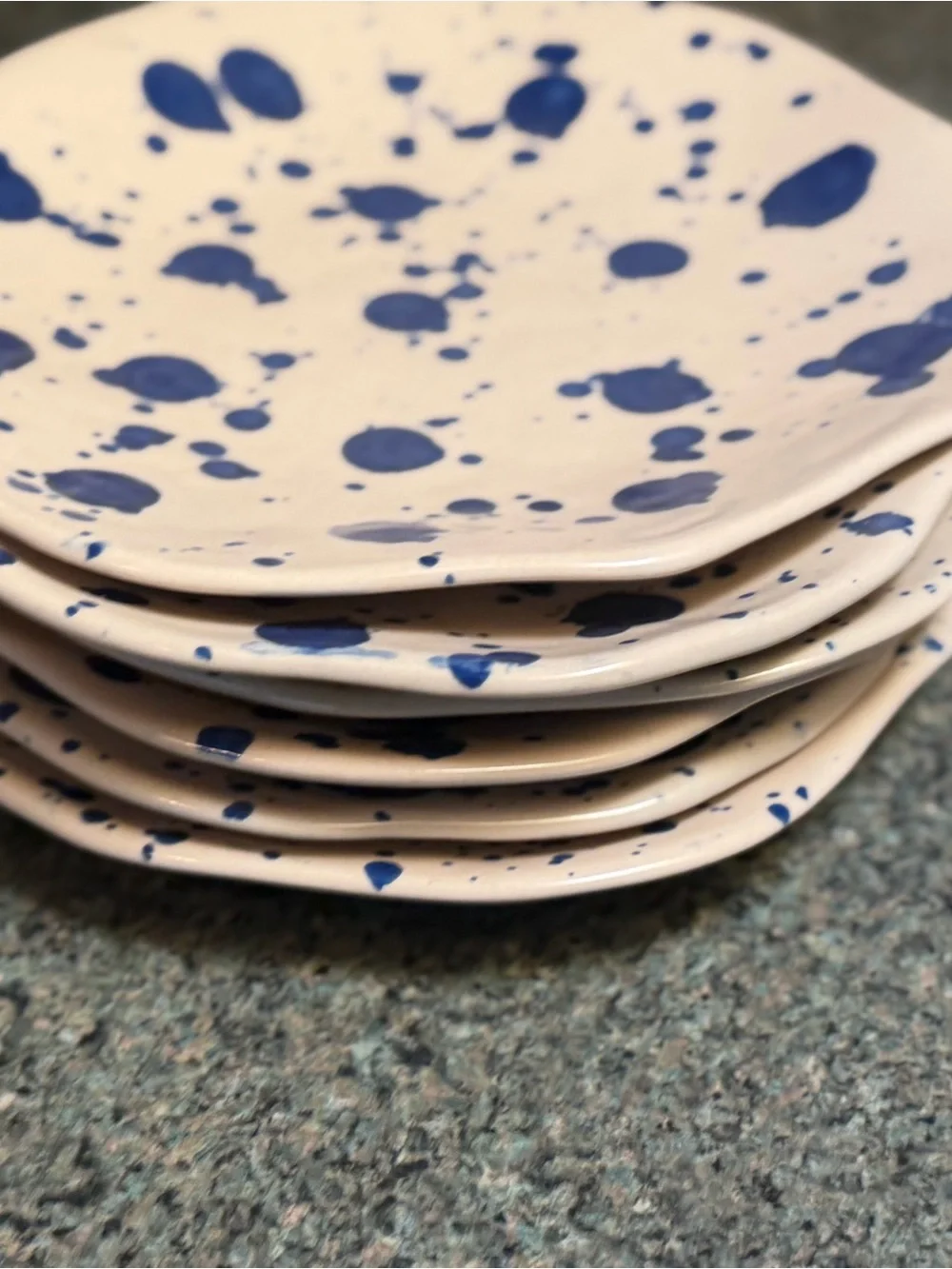 2017 IKEA JASSA Blue Splatter Stoneware Dinner Plates by Piet Hein Eek set of 6.